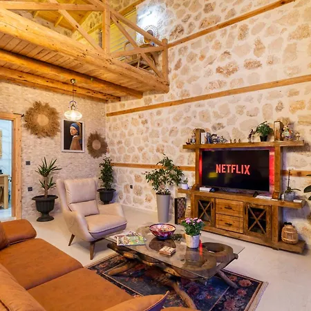 Rustic Perfect For Couples In Kalkan 빌라